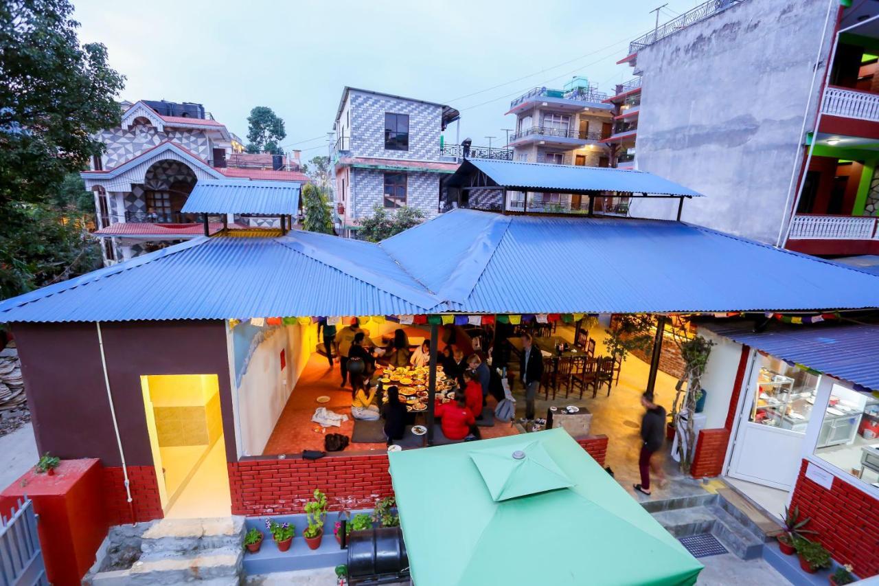 Pokhara Backpackers Hostel Exterior photo